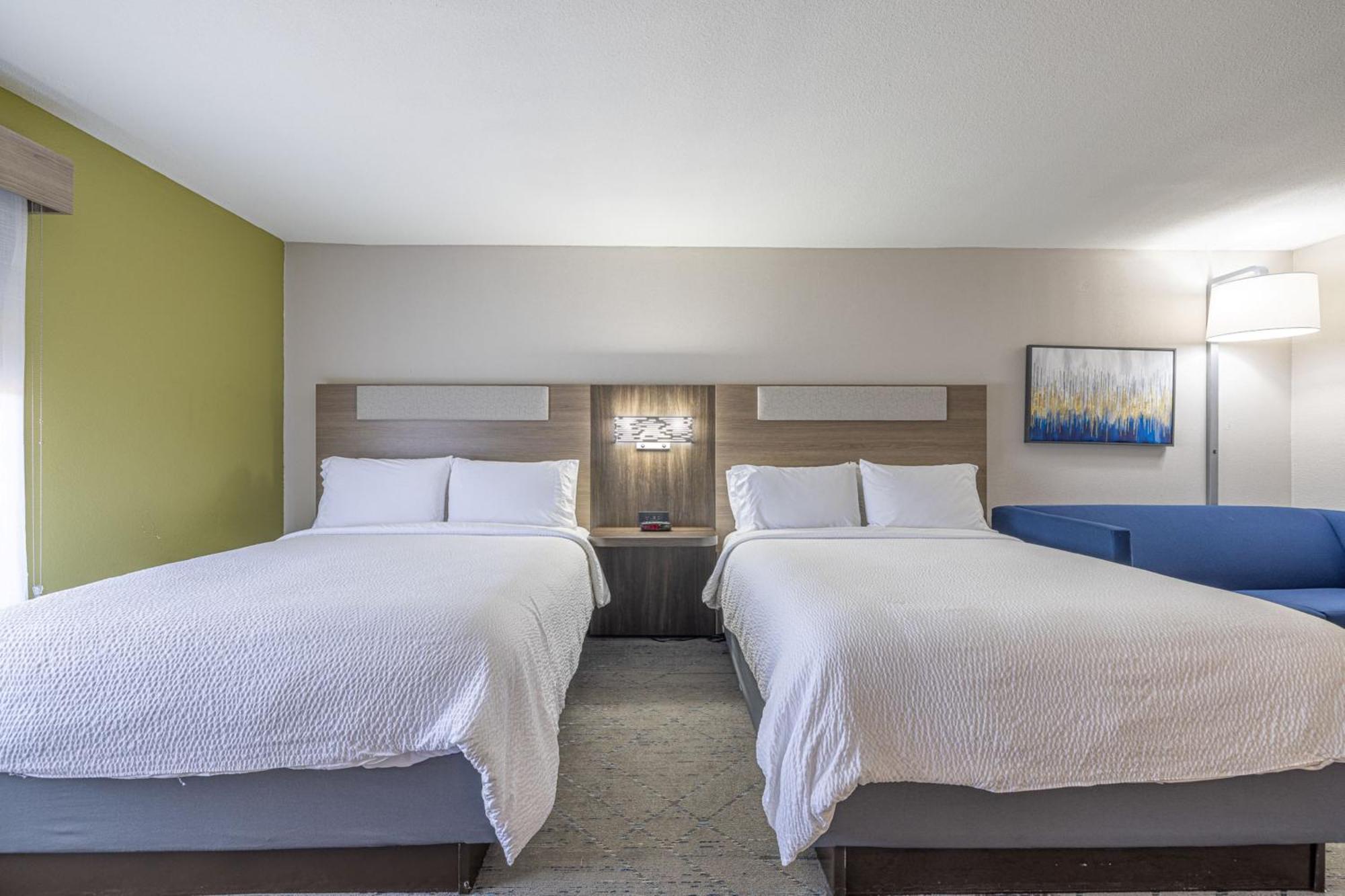 Holiday Inn Express & Suites College Station By Ihg Exterior foto
