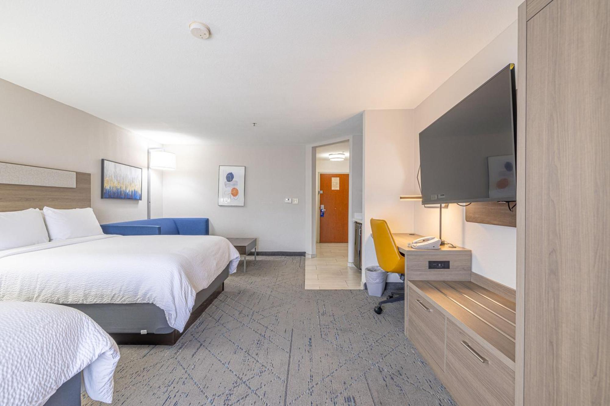 Holiday Inn Express & Suites College Station By Ihg Exterior foto